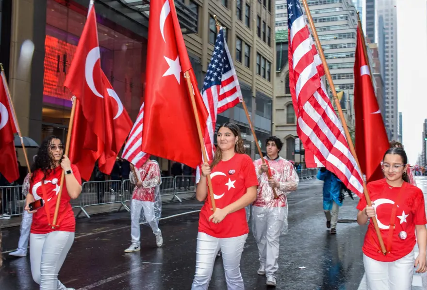 New York'ta Türk günü yürüyüşü 5