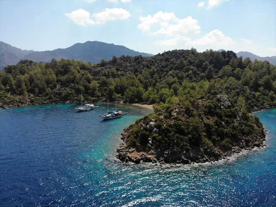 Muğla'nın el değmemiş koyları mavi yolculuk tutkunlarını ağırlıyor 8