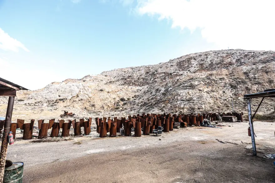 Esad'ın katliam tesisi görüntülendi! Halka yasaklanan Kasyun Dağında varil bombaları üretti 6 Esad'ın katliam tesisi görüntülendi! Halka yasaklanan Kasyun Dağında varil bombaları üretti 6