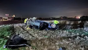 Otomobil takla attı: İki yaralı