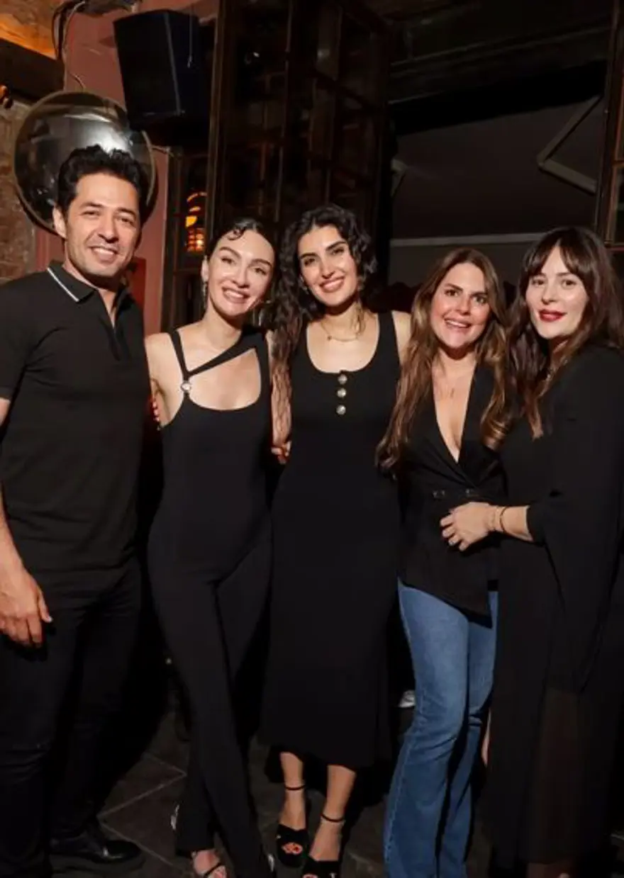 Birce Akalay'dan 40. yaş günü partisi: Aşkımız ve neşemiz sonsuz olsun 2