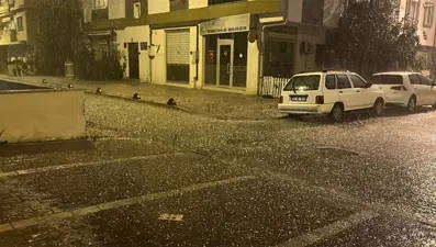 Çanakkale'de dolu yağışı etkili oldu