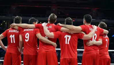 Filenin Efeleri çeyrek final için sahada! Türkiye - Polonya voleybol maçı saat kaçta, hangi kanalda?