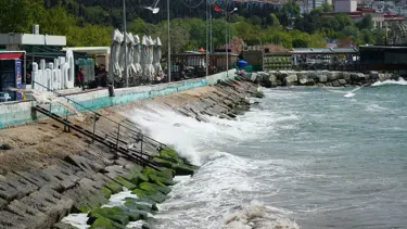 Tekirdağ'da deniz ulaşımına fırtına engeli