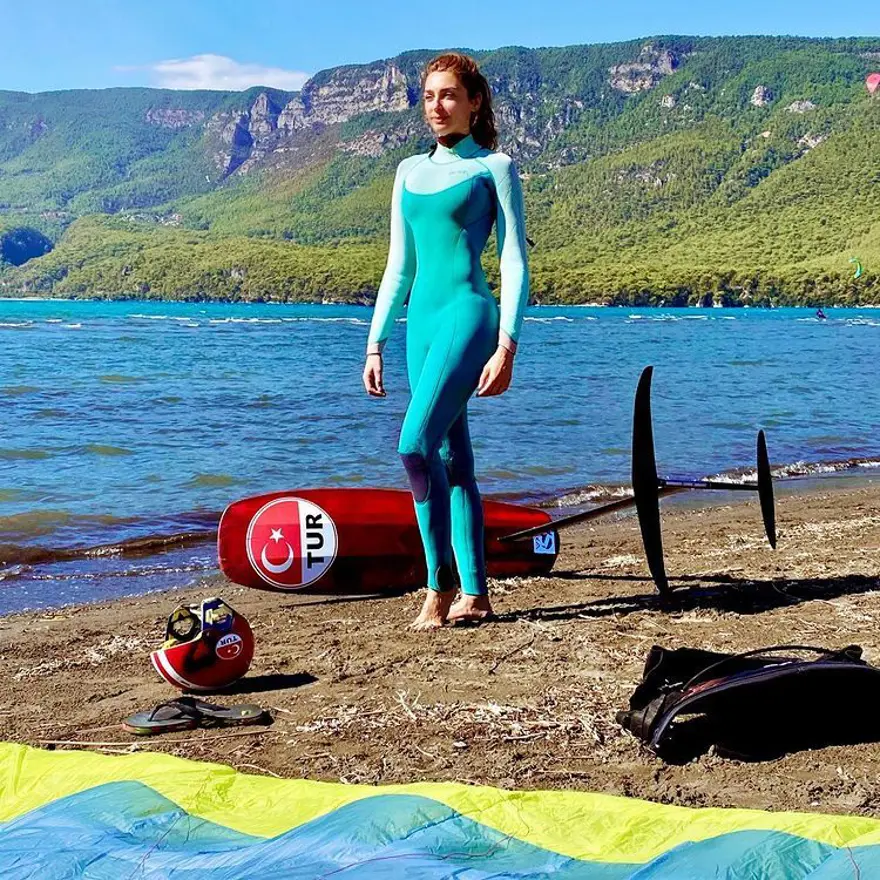 Bilge Öztürk 22 yaş küçük Daren Gerede Erkaya ile birlikteliğini ilan etti 2