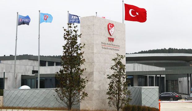 SON DAKİKA: PFDK'dan Altay Bayındır ve Osayi Samuel'e ceza