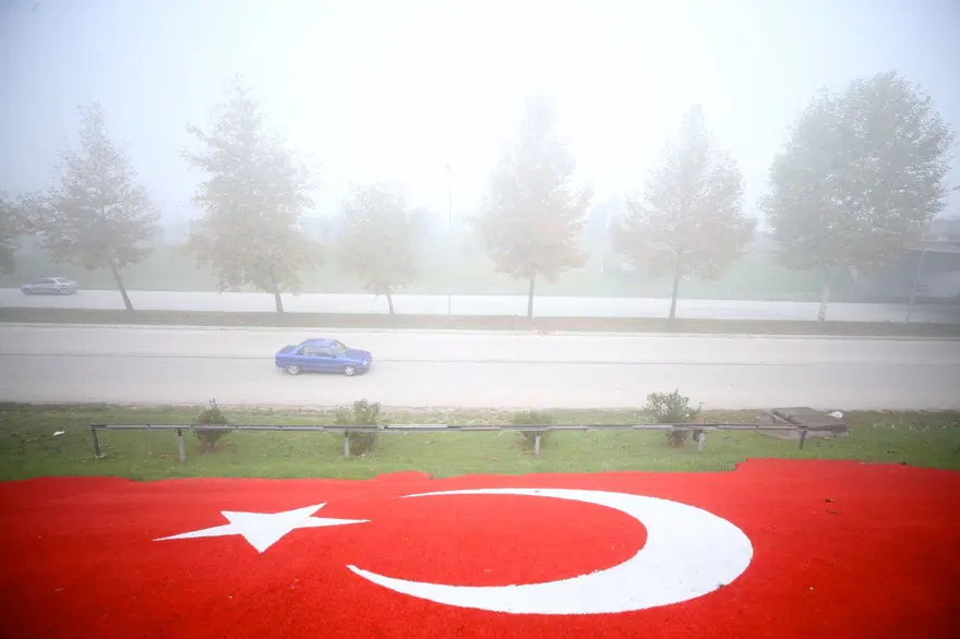 Bolu Dağı'nda yoğun sis etkili oluyor 8 Bolu Dağı'nda yoğun sis etkili oluyor 8