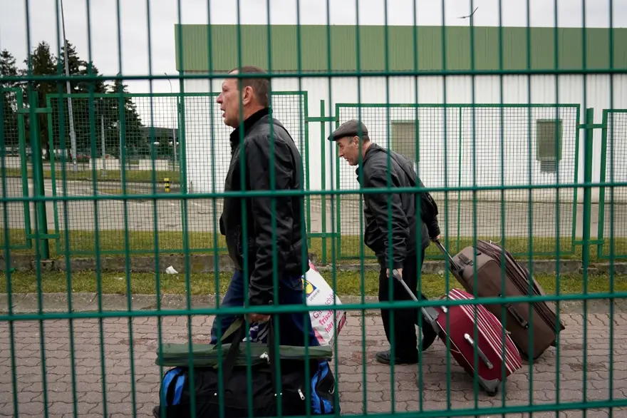 Polonya-Ukrayna sınırı çocuklu aileler haricinde sivillere kapatıldı 14 Polonya-Ukrayna sınırı çocuklu aileler haricinde sivillere kapatıldı 14
