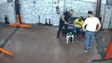 Oto tamircide levyeli dehşet