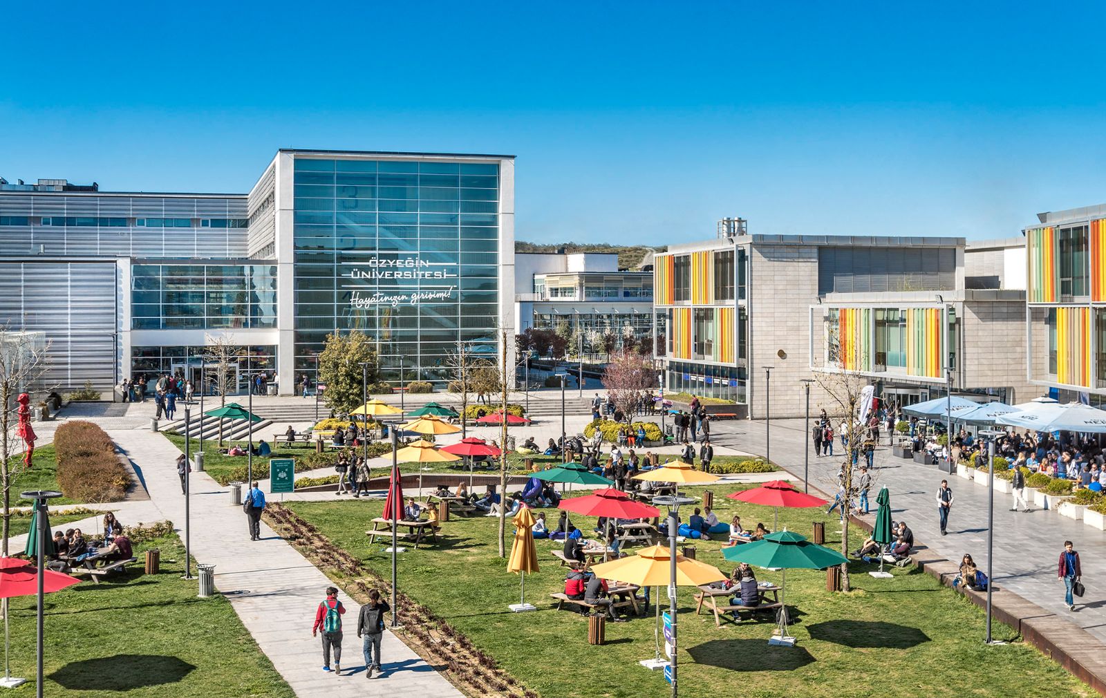 Özyeğin Üniversitesi öğrenci memnuniyetinde üst üste 3. kez birinci