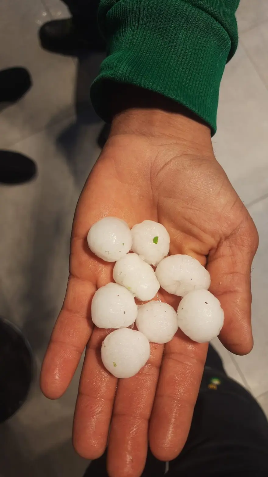 Antalya'da dolu yağışı etkili oldu: Araçlar akaryakıt istasyonlarına sağındı 3