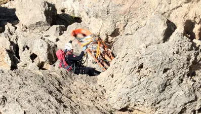 Falezlerde acı olay: Cansız bedeni bulundu