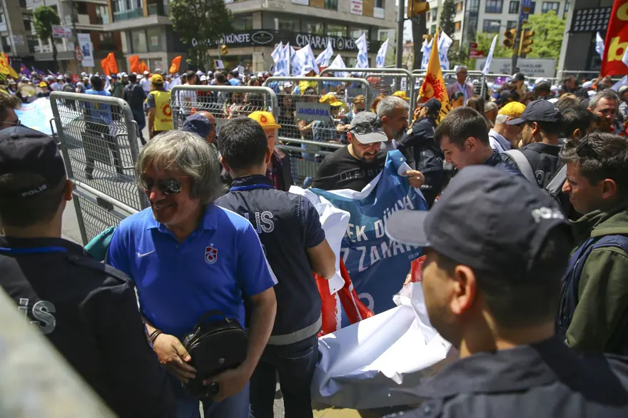 Bakırköy'de 1 Mayıs coşkusu 52