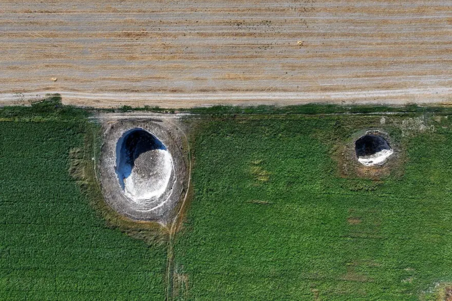 "YER ALTI SU SEVİYESİ DÜŞTÜKÇE YER ALTINDAKİ BOŞLUKLARIN BOYUTLARI DA BÜYÜYOR" 8