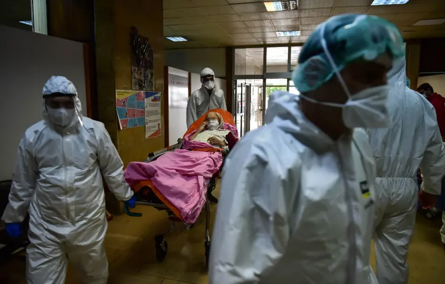 İstanbul'daki corona virüs savaşı böyle görüntülendi 5