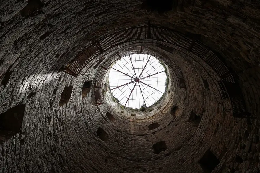 İstanbul'un en eski açık hava müzesi: Yedikule Hisarı 10