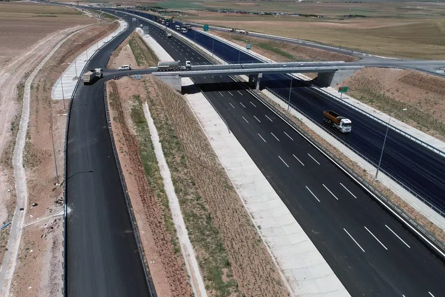 Akıllı otoyolun tüm özellikleri 1 Akıllı otoyolun tüm özellikleri 1
