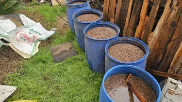 Adana'da 2 bin 800 litre sahte içki ele geçirildi