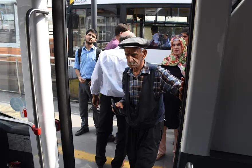 Malatya'da "pembe trambüs" uygulaması başladı 5