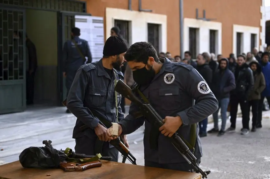 SAVUNMA BAKANLIĞI ÇATISINDA TOPLANACAKLAR SAVUNMA BAKANLIĞI ÇATISINDA TOPLANACAKLAR