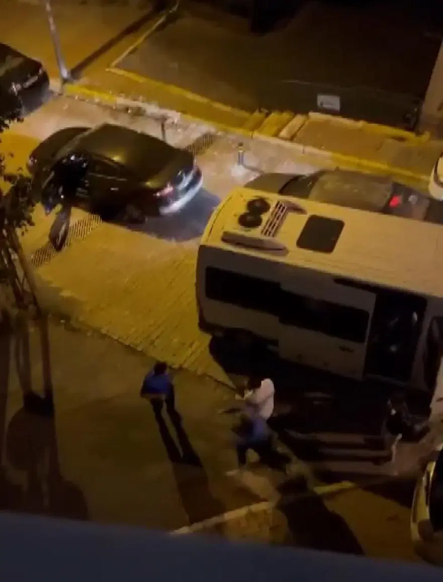İstanbul'da yol verme kavgası: 7 kişi birden saldırdı 6