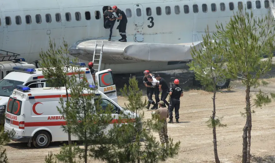 Türkiye ve KKTC'den nefes kesen tatbikat 10