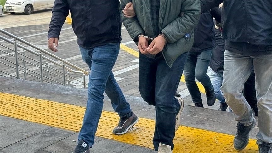 Şanlıurfa'da silah kaçakçılığı operasyonu: 22 şüpheli gözaltında