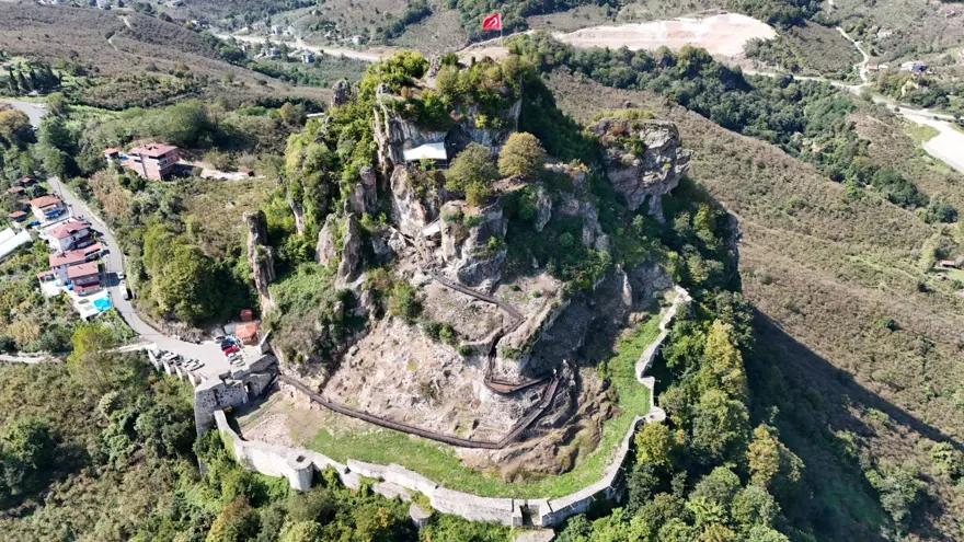 2 bin 500 yıllık Ünye Kalesi bölge turizmine katkı sunuyor 2 2 bin 500 yıllık Ünye Kalesi bölge turizmine katkı sunuyor 2