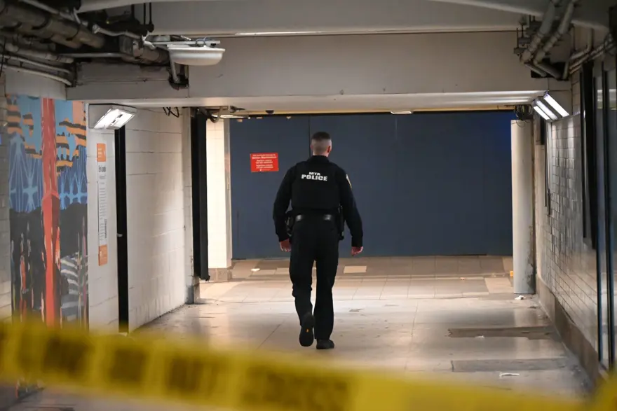 İkinci yakma vakası: New York metrosunda bir adamı ateşe verdiler 5