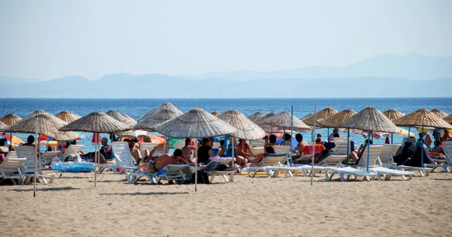 yaz tatilinde tercih edilen yerler, en çok tercih edilen tatil yerleri, en çok gidilen tatil rotaları, bodrum, çeşme, alaçatı, fethiye 1