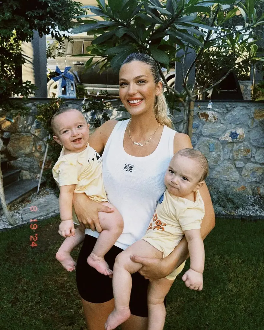 İKİZ OĞULLARI OLDU 1