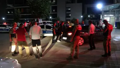 'Kayısı' kavgasında 2'si polis 6 yaralı, 13 gözaltı