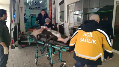 8 gün önce boşandığı eşini defalarca bıçakladı