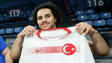 SON DAKİKA HABERİ: Shane Larkin Türkiye Milli Takımı'nda oynayacağını açıkladı