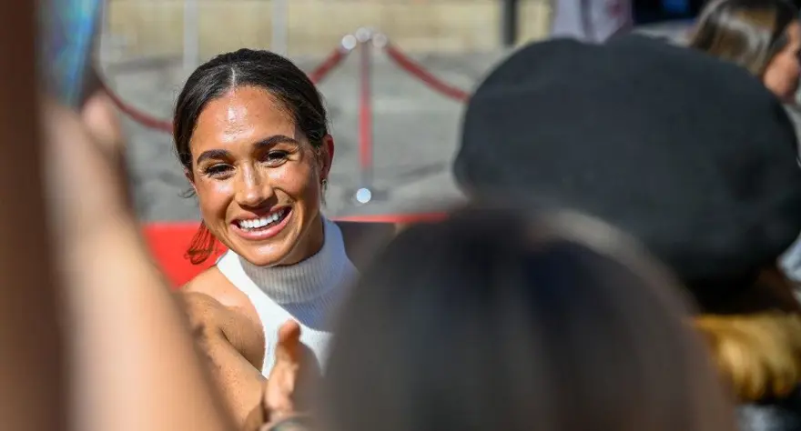 Meghan Markle çocukluğunu anlattı: Çirkin ördek yavrusuydum 5 Meghan Markle çocukluğunu anlattı: Çirkin ördek yavrusuydum 5