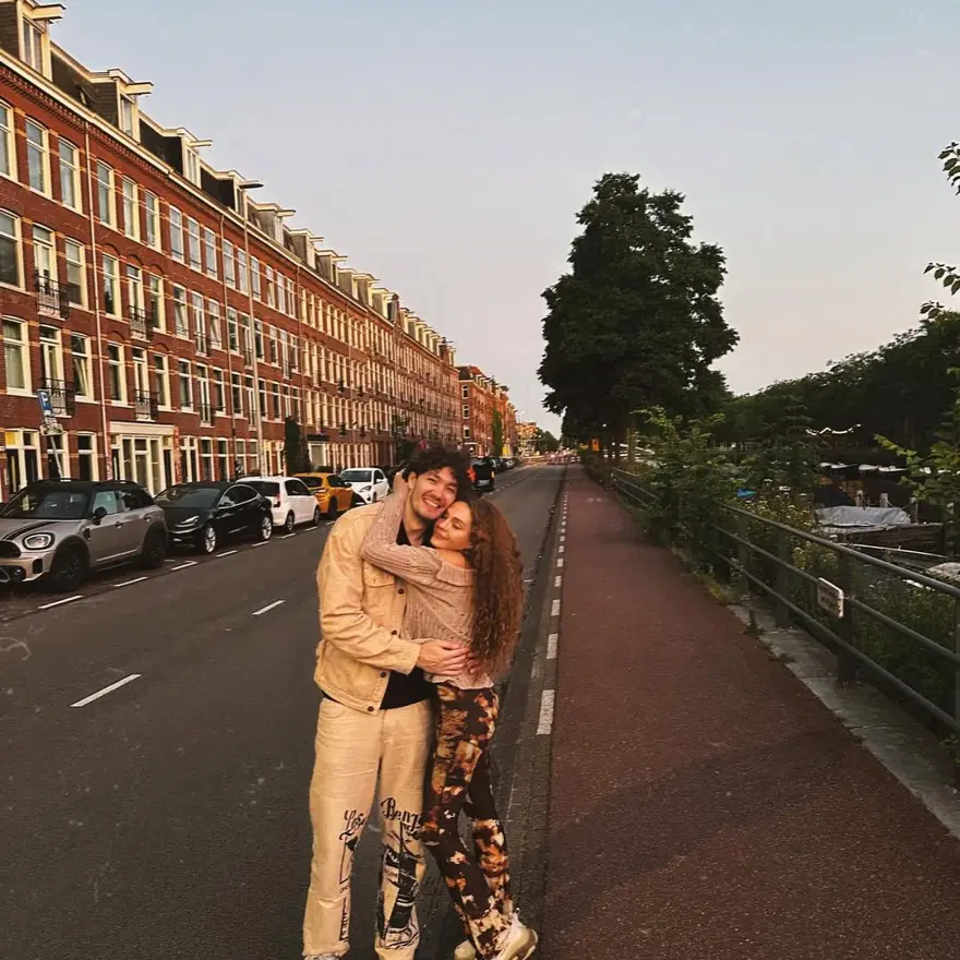 Ebru Şahin ile Cedi Osman'dan Amsterdam pozları 4