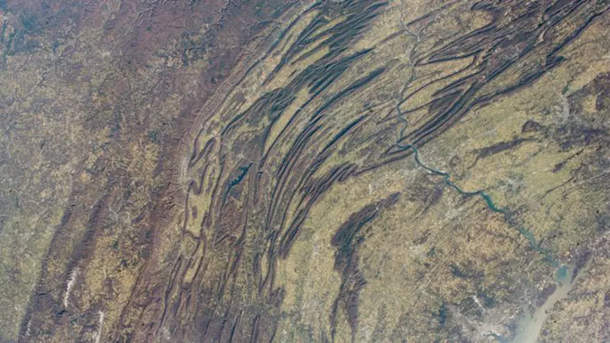 Milyonlarca kişiyi etkileyen kesinti yörüngeden görüntülendi (NASA paylaştı) 34