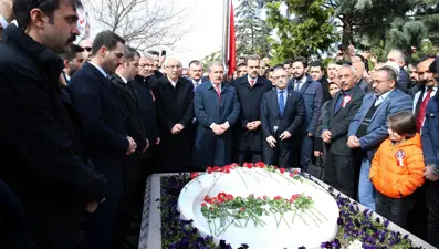 Muhsin Yazıcıoğlu kabri başında anıldı