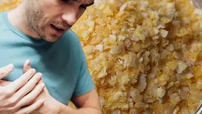 Harvard Üniversitesi 30 yıl süren araştırmanın sonuçlarını yayınladı! Bu besinler kalbin en büyük düşmanı, damarları tıkayıp felç riskini artırıyor