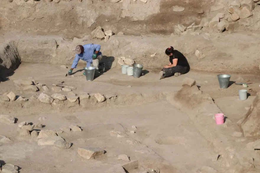Yozgat Çadır Höyük'te arkeolojik kazılar 7 Yozgat Çadır Höyük'te arkeolojik kazılar 7