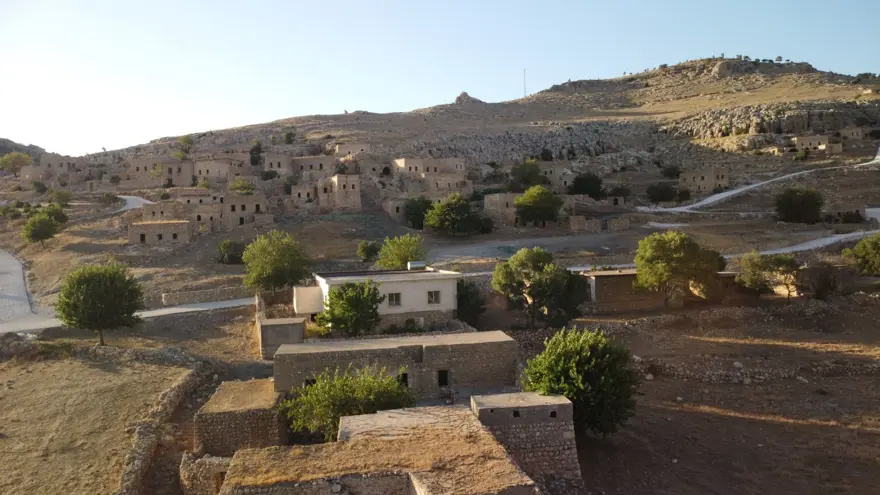 Avrupa’dan Şırnak’a dönüş (İlk etapta 5 aile memleketlerinedönüyor) 12 Avrupa’dan Şırnak’a dönüş (İlk etapta 5 aile memleketlerinedönüyor) 12