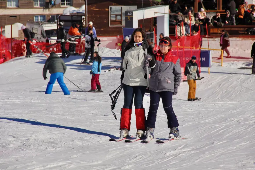 Sömestr tatilinde Uludağ'a akın ettiler 7