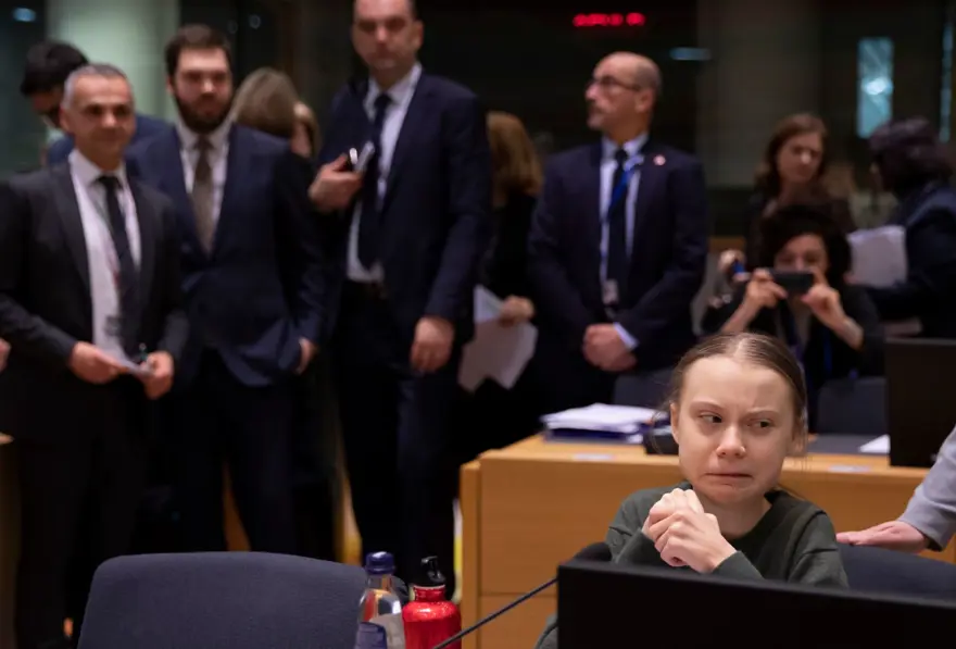 Greta Thunberg: İklim krizi corona virüs pandemisi kadar acil bir durum 
