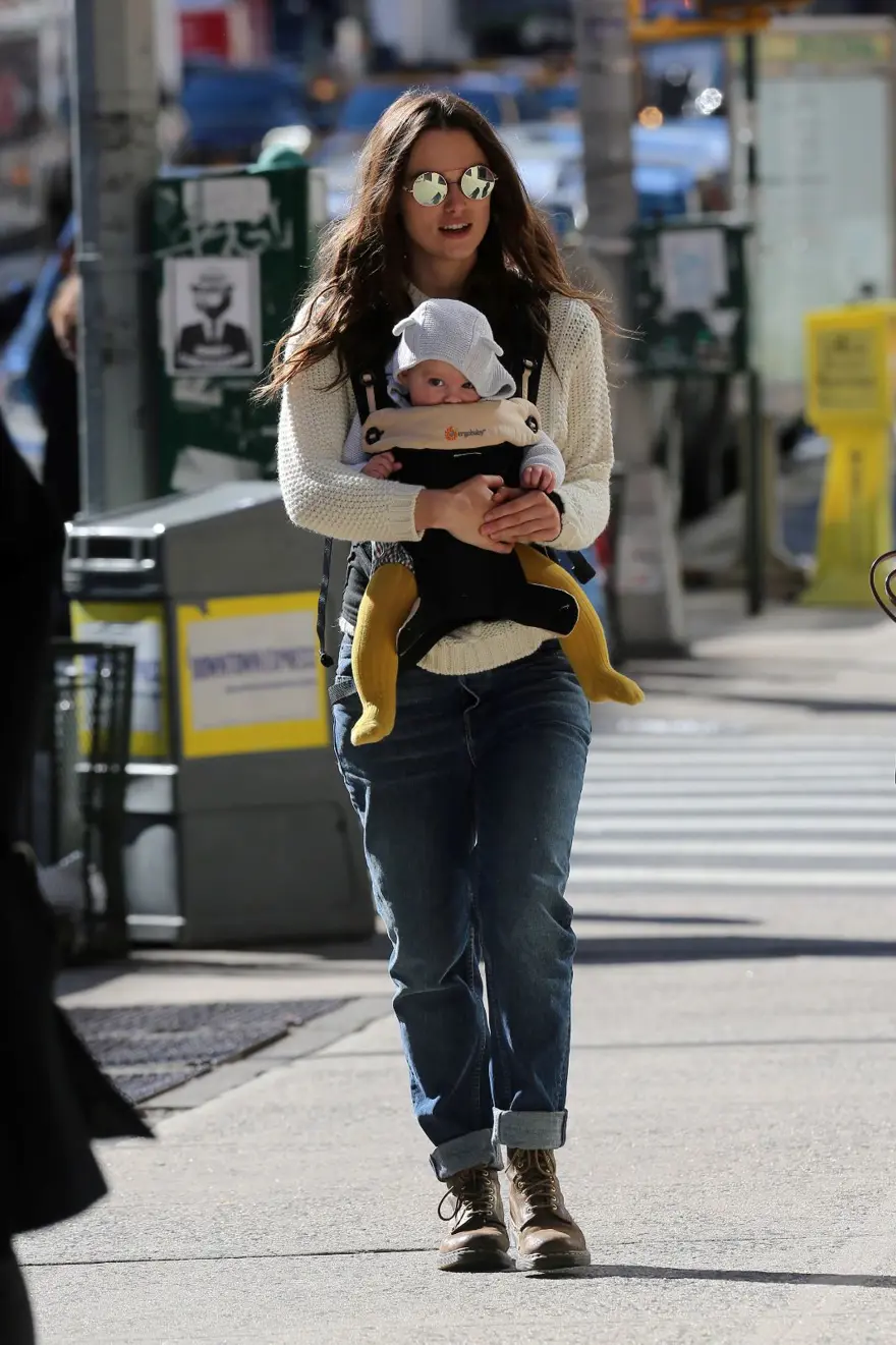 Keira Knightley: Annelikte ben bile zorlanabiliyorum 