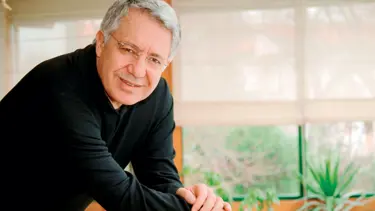 Zülfü Livaneli’nin 50. sanat yılı için sempozyum ve sergi