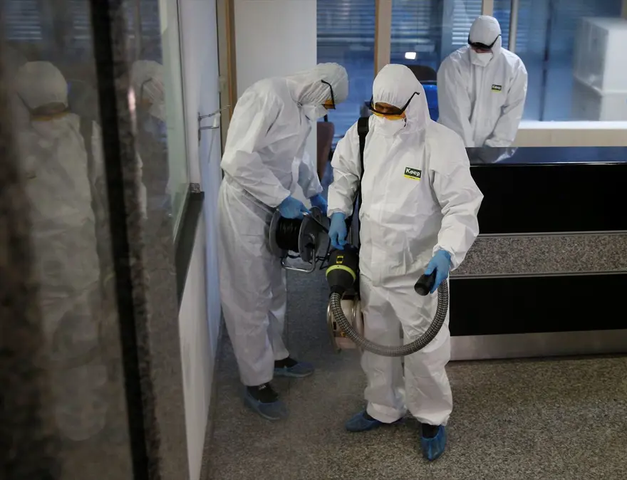 Meclis'te Corona virüs için dezenfeksiyon yapıldı 15