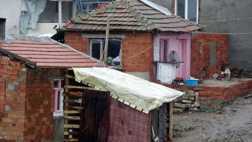 Bebek ziyaretinde 37 kişiye corona virüs bulaştırdı 10