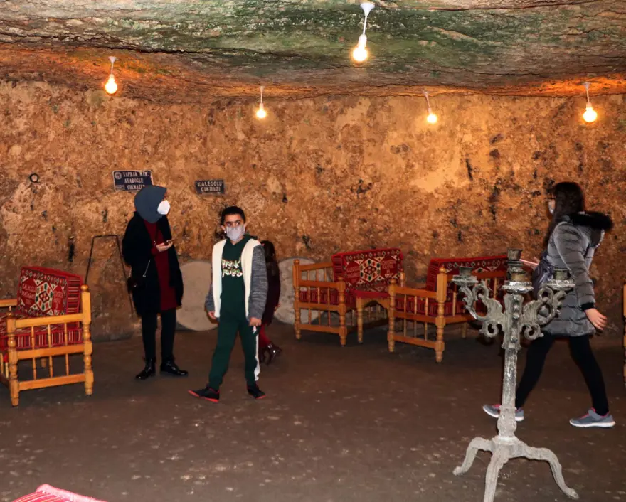 Gaziantep'te doğal ısısı değişmeyen 500 yıllık mağara ilgi görüyor 7