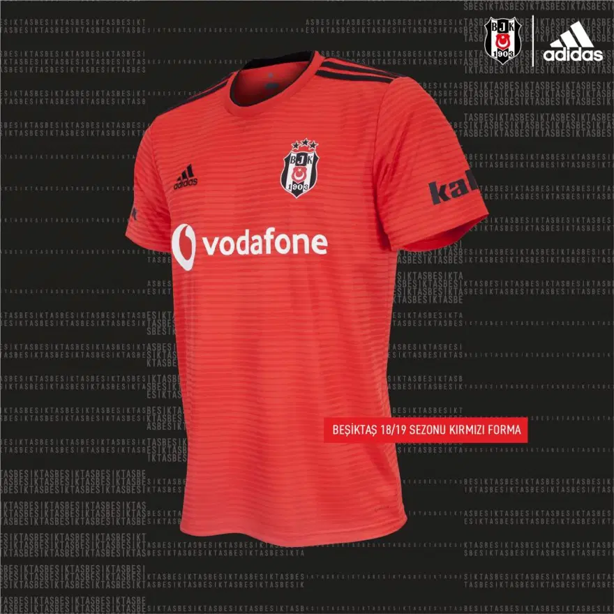 Beşiktaş'ın yeni sezon formaları satışa çıktı 3