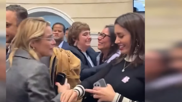 Kolombiya’da çocuk evliliklerine son: Yasa tasarısı meclisten geçti